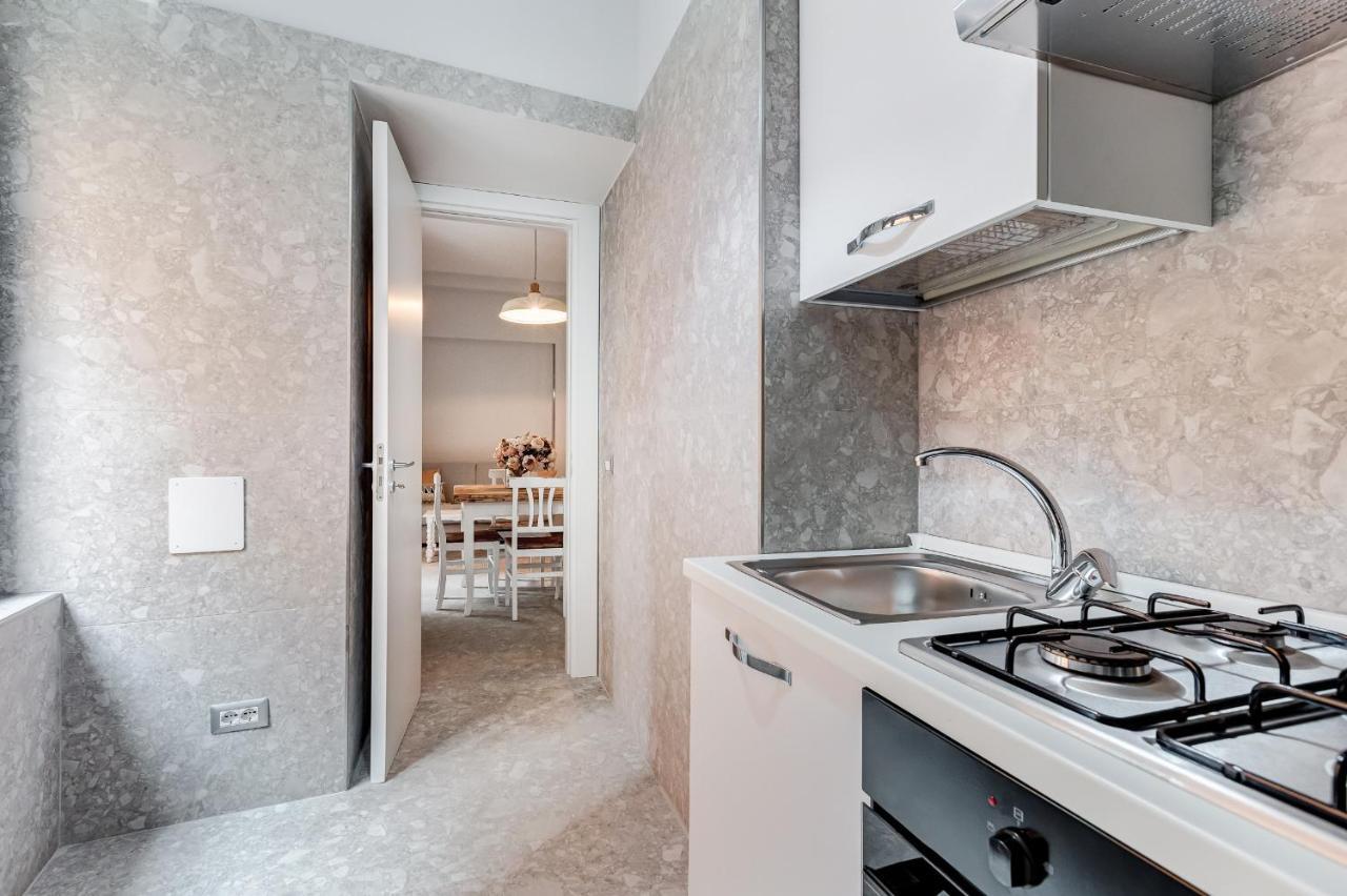 Trevi Fountain - Shabby - Romedreamhome エクステリア 写真